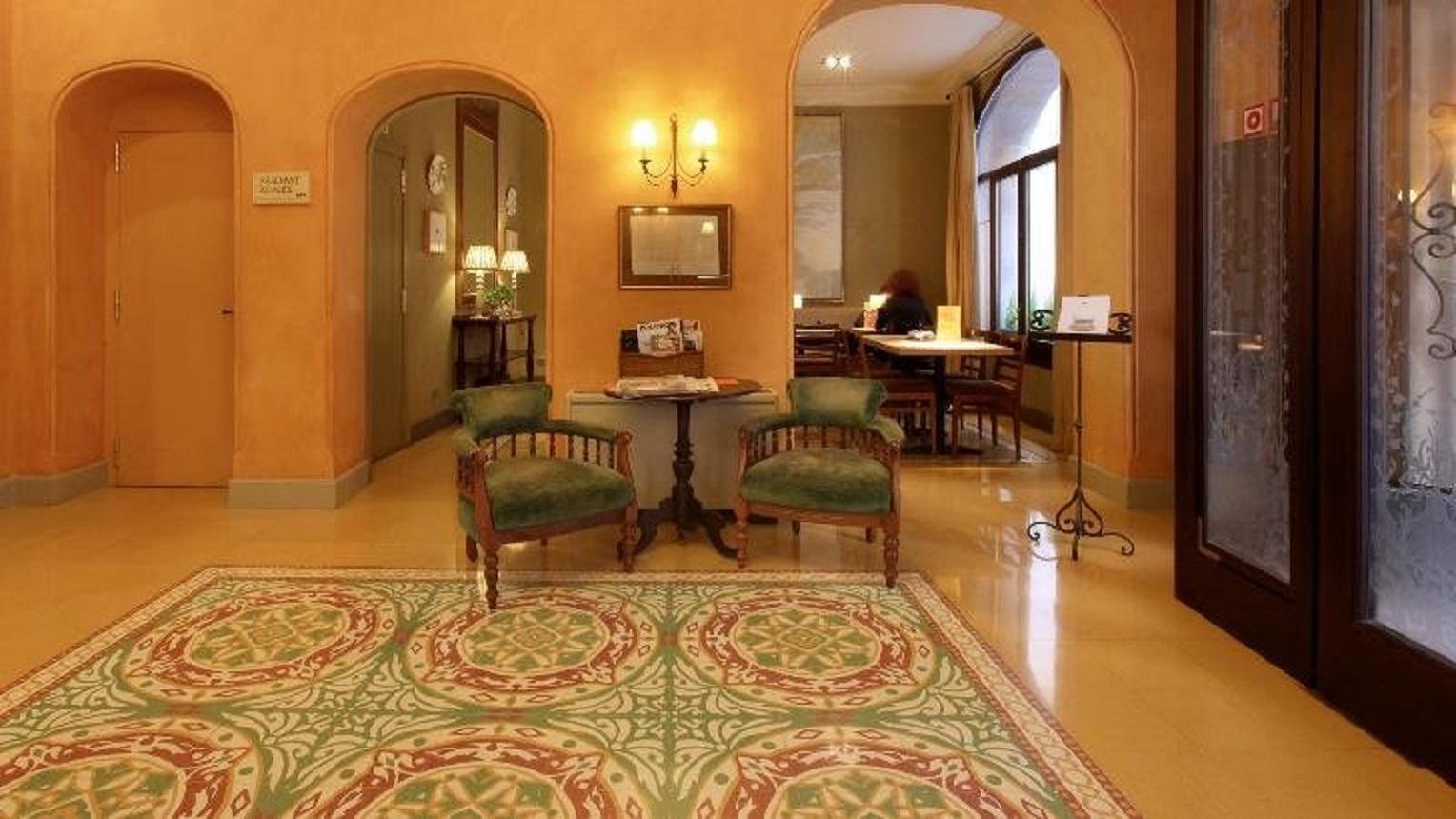 Bremon Boutique Hotel By Duquessa Hotel Collection Кардона Экстерьер фото