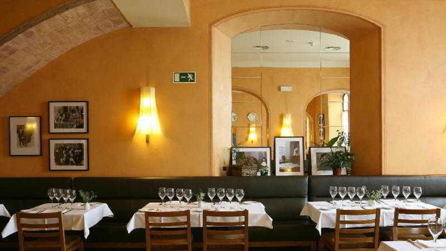 Bremon Boutique Hotel By Duquessa Hotel Collection Кардона Экстерьер фото
