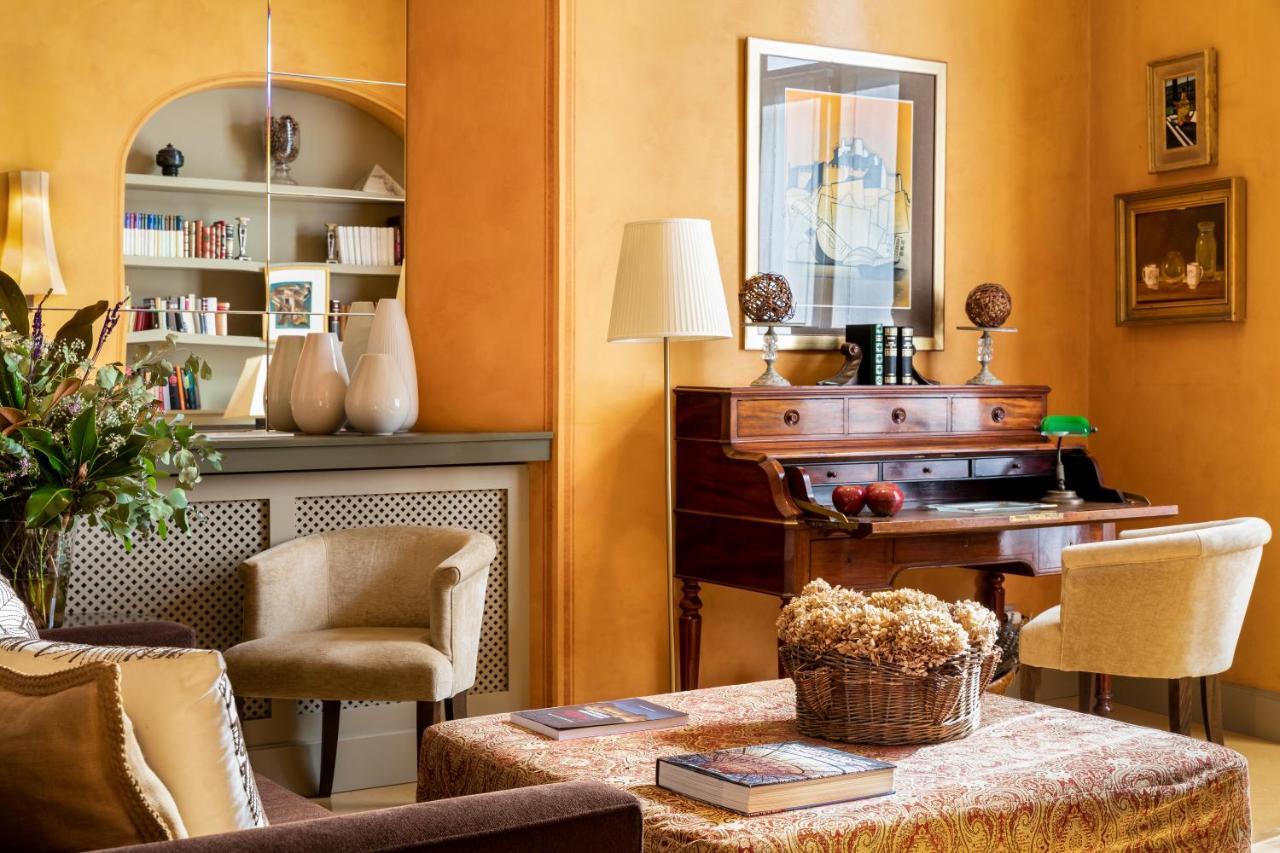 Bremon Boutique Hotel By Duquessa Hotel Collection Кардона Экстерьер фото