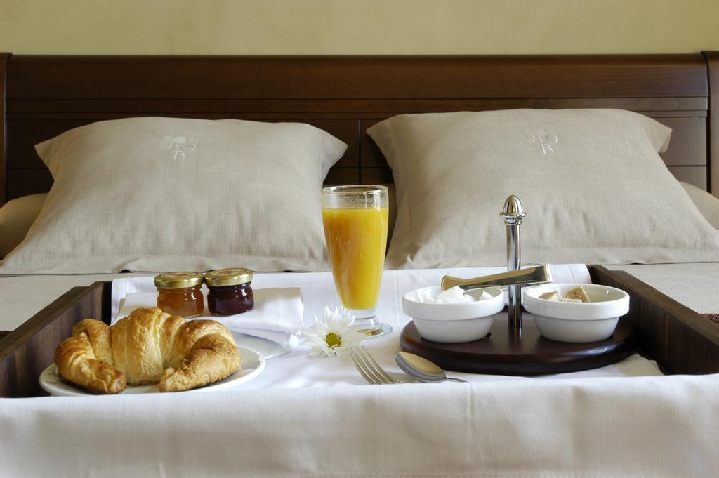 Bremon Boutique Hotel By Duquessa Hotel Collection Кардона Экстерьер фото