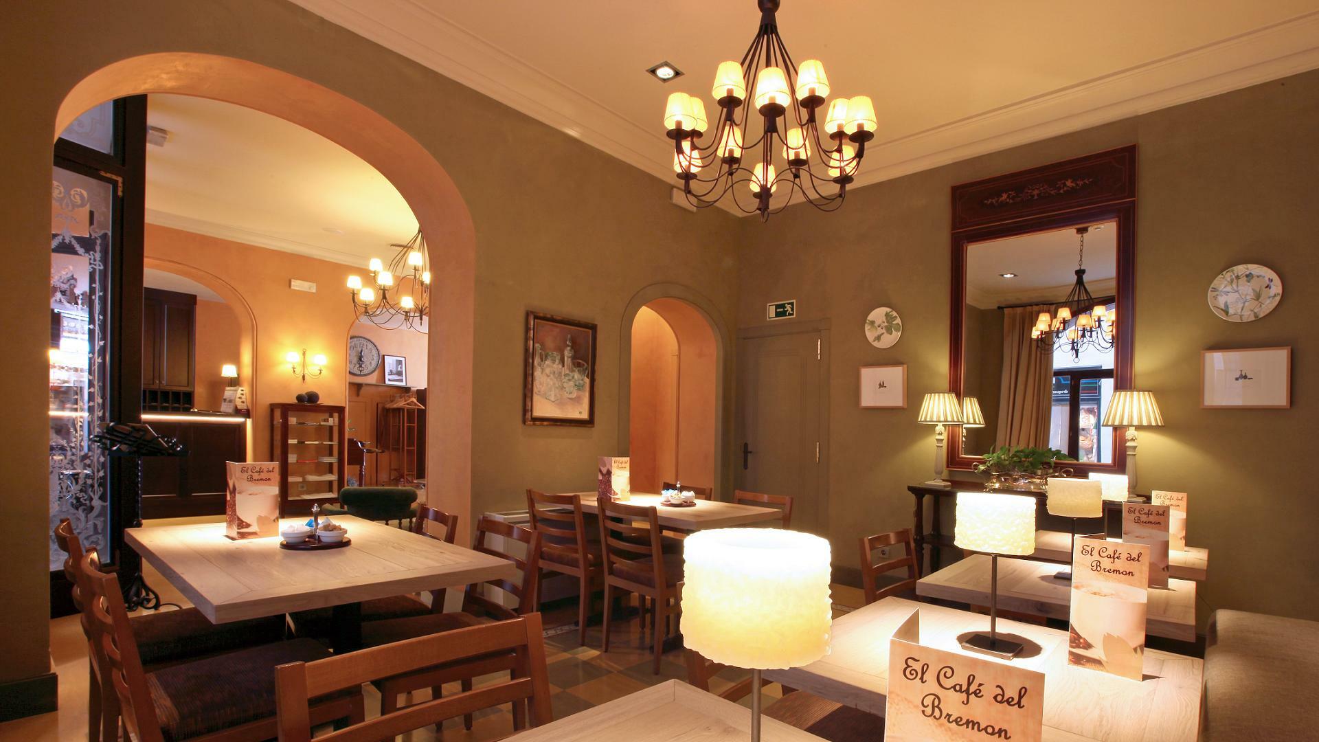 Bremon Boutique Hotel By Duquessa Hotel Collection Кардона Экстерьер фото